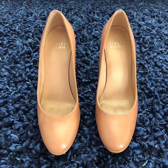 Stuart Weitzman tan heels - Picture 2 of 8